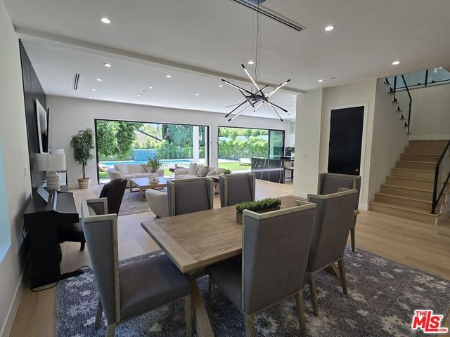 5012 Enfield Avenue, Los Angeles, CA 91316