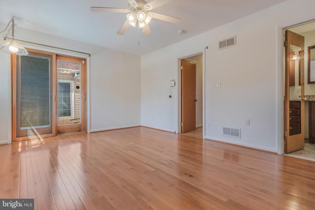 219 CORONET DR, Linthicum Heights, MD 21090