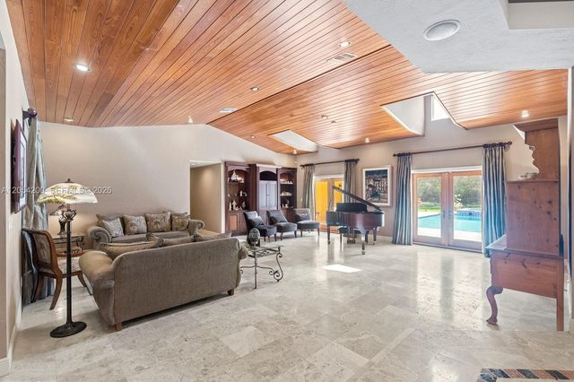 6500 SW 127th Street, Pinecrest, FL 33156