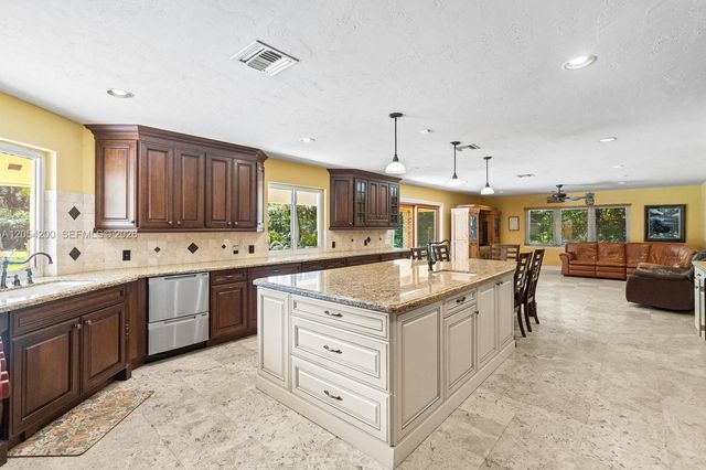 6500 SW 127th Street, Pinecrest, FL 33156