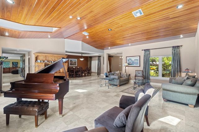 6500 SW 127th Street, Pinecrest, FL 33156