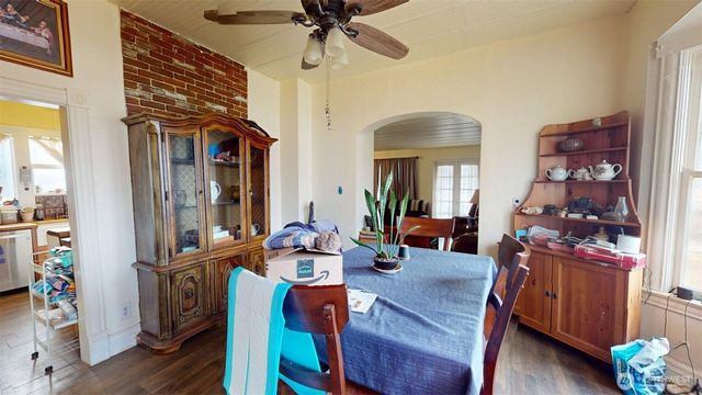 10 Bighorn Dr, Loomis, WA 98827