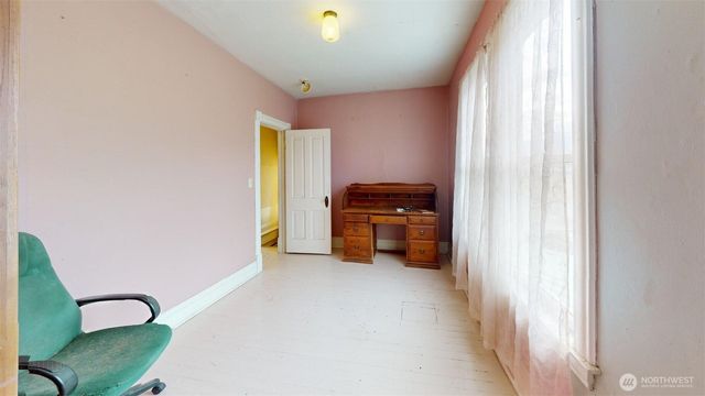 10 Bighorn Dr, Loomis, WA 98827