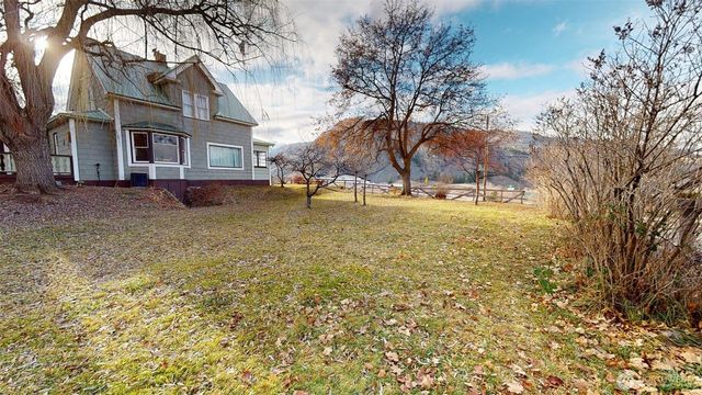 10 Bighorn Dr, Loomis, WA 98827