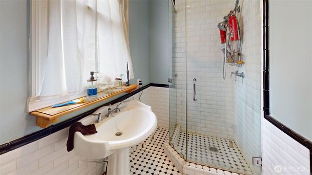 10 Bighorn Dr, Loomis, WA 98827