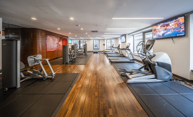 75 Wall St Frnt 2, New York City, NY 10005