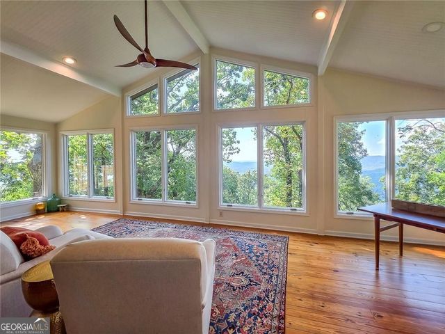 493 Starcross Lane, Jasper, GA 30143
