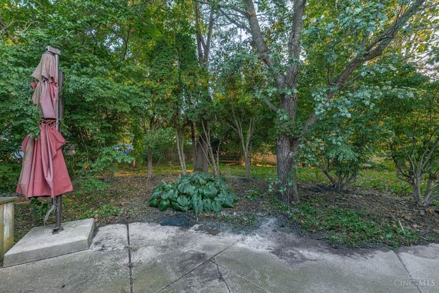 2006 Washington Creek Lane, Washington Twp, OH 45458