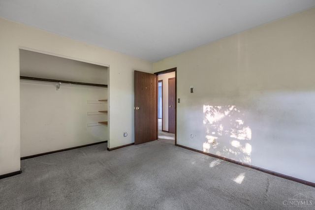 2006 Washington Creek Lane, Washington Twp, OH 45458