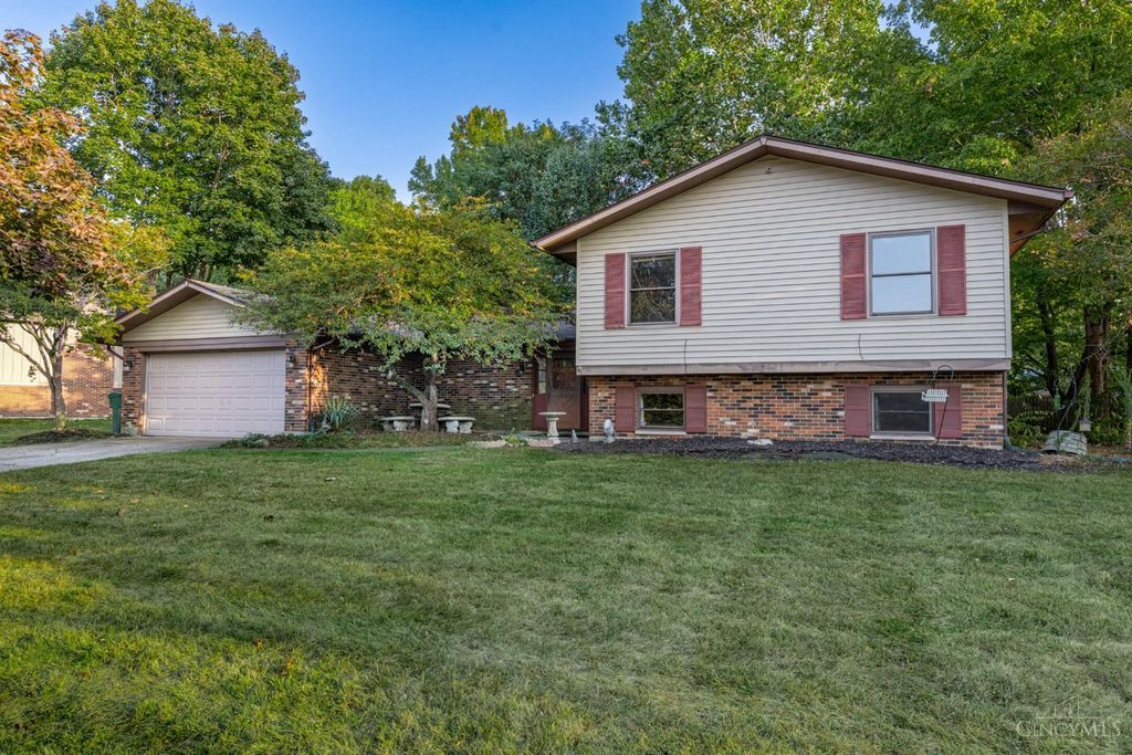 2006 Washington Creek Lane, Washington Twp, OH 45458
