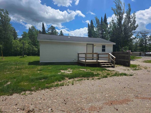 4924 Long Lake Road, Hale, MI 48739