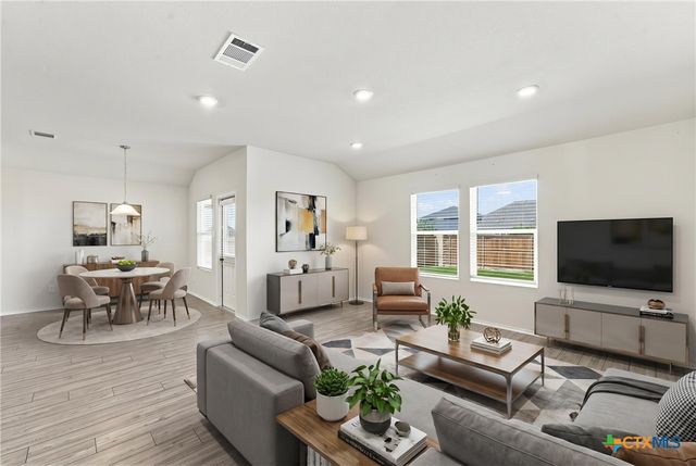 208 Ida Loop, Seguin, TX 78155