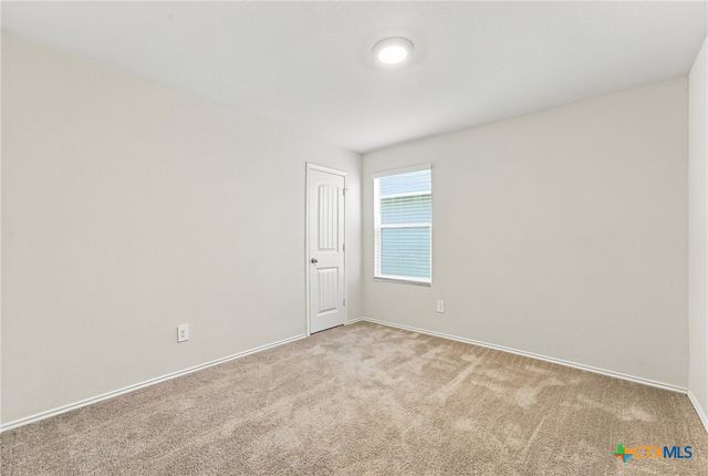 208 Ida Loop, Seguin, TX 78155