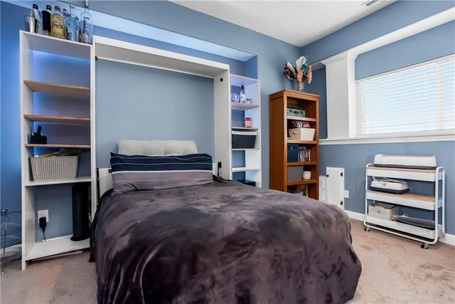 804 N 168th Street, Basehor, KS 66007