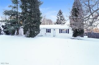 820 Sioux Lane, Macedonia, OH 44056