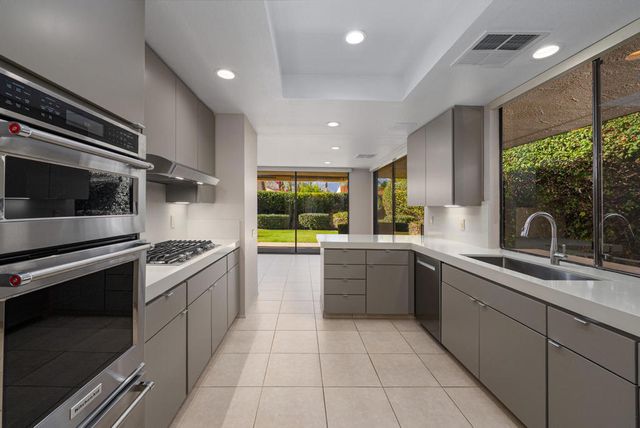 32 Cornell Drive, Rancho Mirage, CA 92270