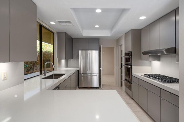 32 Cornell Drive, Rancho Mirage, CA 92270