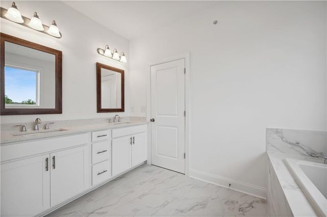 124 Downing Drive, Alpharetta, GA 30022