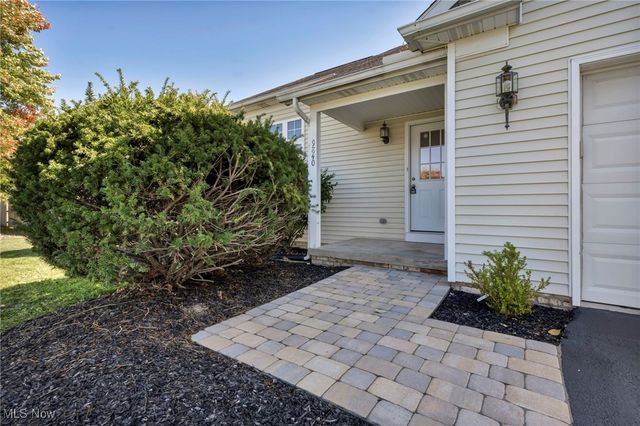 9840 Johnnycake Ridge Road, Mentor, OH 44060