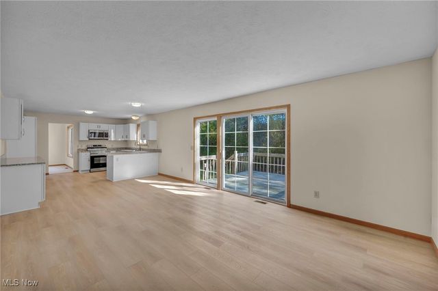 9840 Johnnycake Ridge Road, Mentor, OH 44060