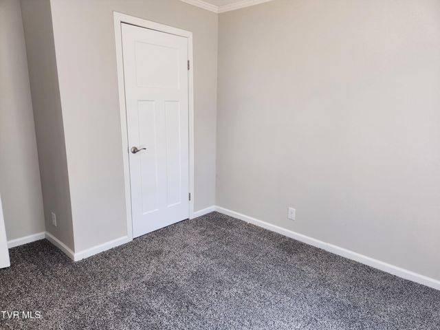 8460 Reedy Creek Road, Bristol, VA 24202