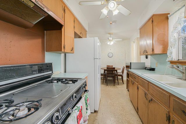 3100 Brinwood Ave, Austin, TX 78704