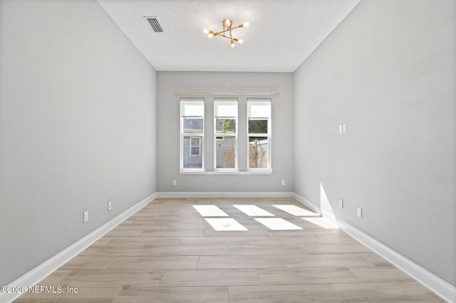 10737 AVENTURA Drive, Jacksonville, FL 32256