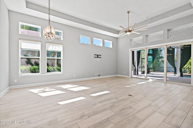 10737 AVENTURA Drive, Jacksonville, FL 32256