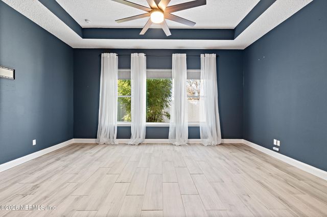 10737 AVENTURA Drive, Jacksonville, FL 32256