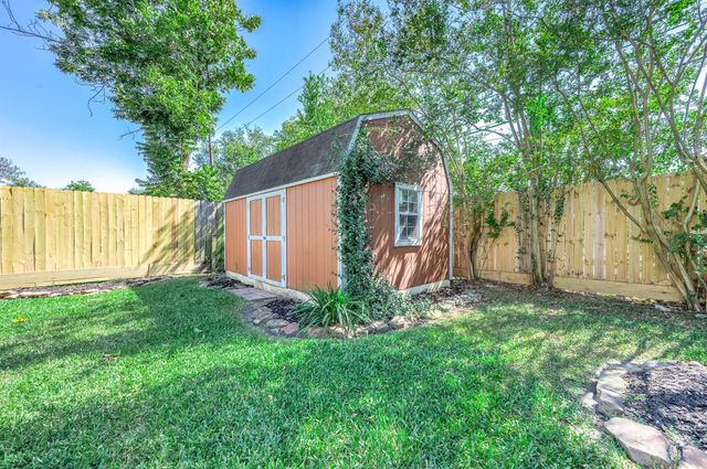 6319 Woodbrook Lane, Houston, TX 77008