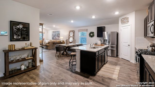 5407 Chase Falls, San Antonio, TX 78266