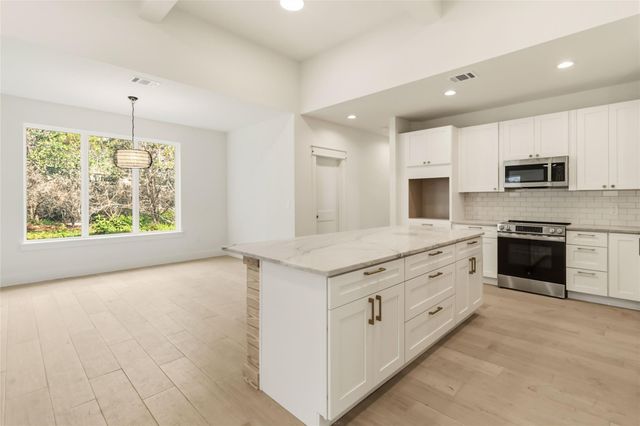 15 Summertime CIR, Wimberley, TX 78676