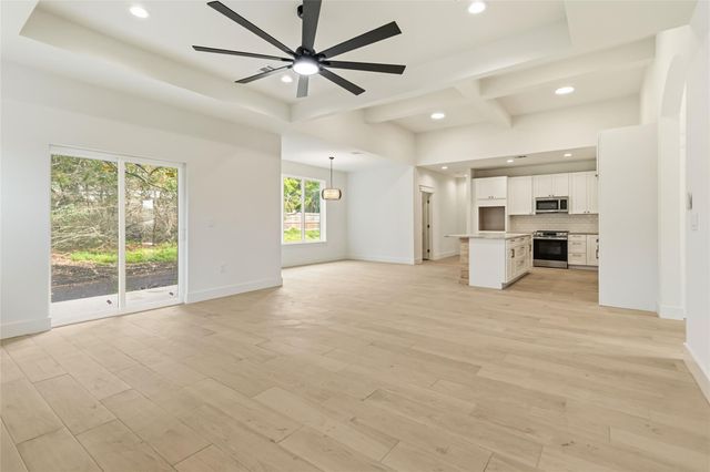 15 Summertime CIR, Wimberley, TX 78676