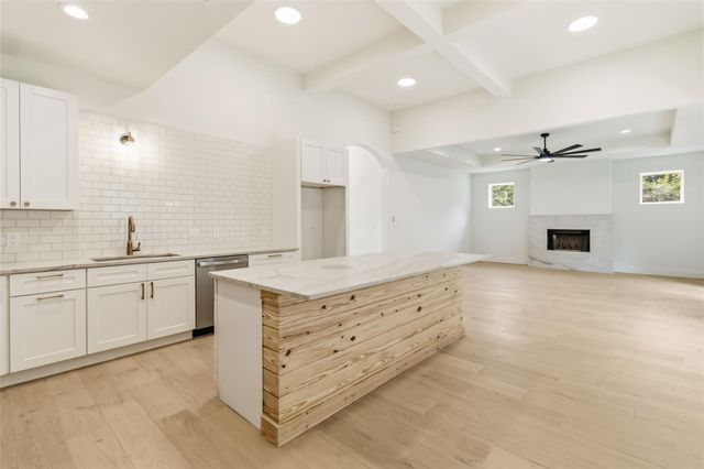 15 Summertime CIR, Wimberley, TX 78676