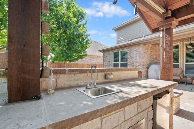 2417 Wrexham Drive, Mckinney, TX 75071