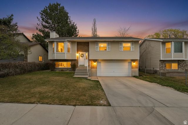 4966 W SHOOTING STAR AVE, West Jordan, UT 84081