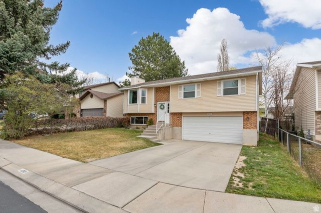 4966 W SHOOTING STAR AVE, West Jordan, UT 84081