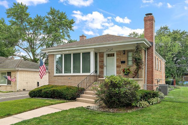 9020 S 49th Avenue, Oak Lawn, IL 60453