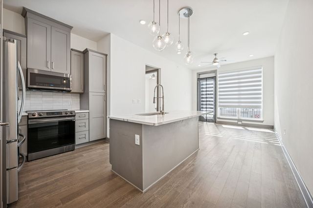 2700 Old Denton Road 4451, Carrollton, TX 75007