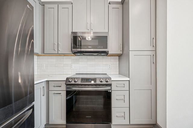 2700 Old Denton Road 4451, Carrollton, TX 75007