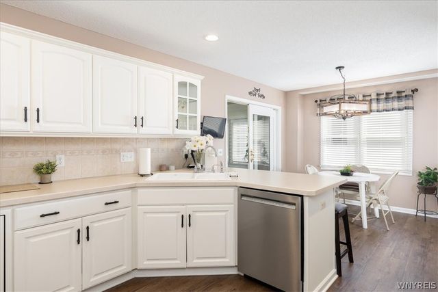125 Blacksmith Drive, Amherst, NY 14051