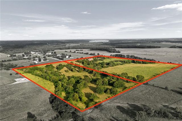 21898 Sunflower Road, Edgerton, KS 66021