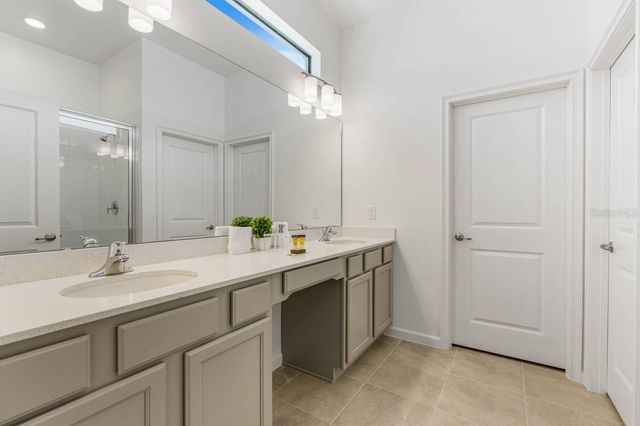 5943 HIGH SEAS DRIVE, Orlando, FL 32821