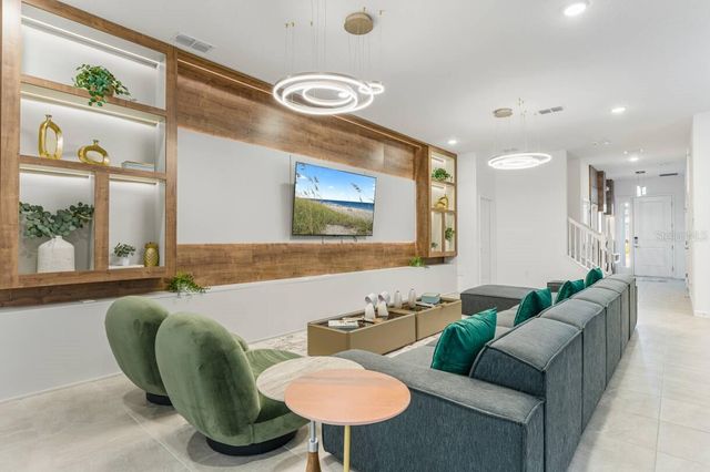 5943 HIGH SEAS DRIVE, Orlando, FL 32821