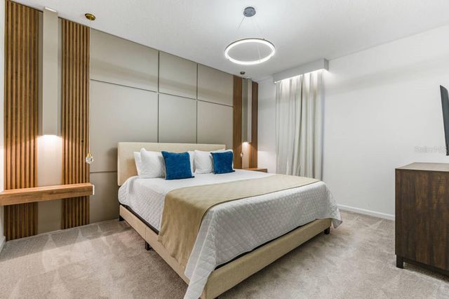 5943 HIGH SEAS DRIVE, Orlando, FL 32821