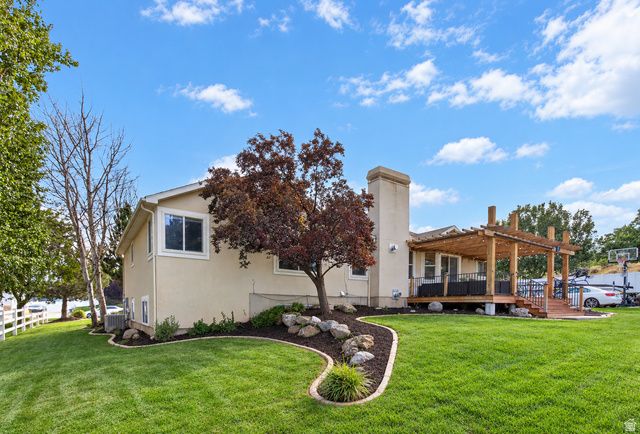 13702 S HACKAMORE DR, Draper, UT 84020