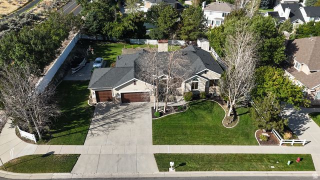 13702 S HACKAMORE DR, Draper, UT 84020