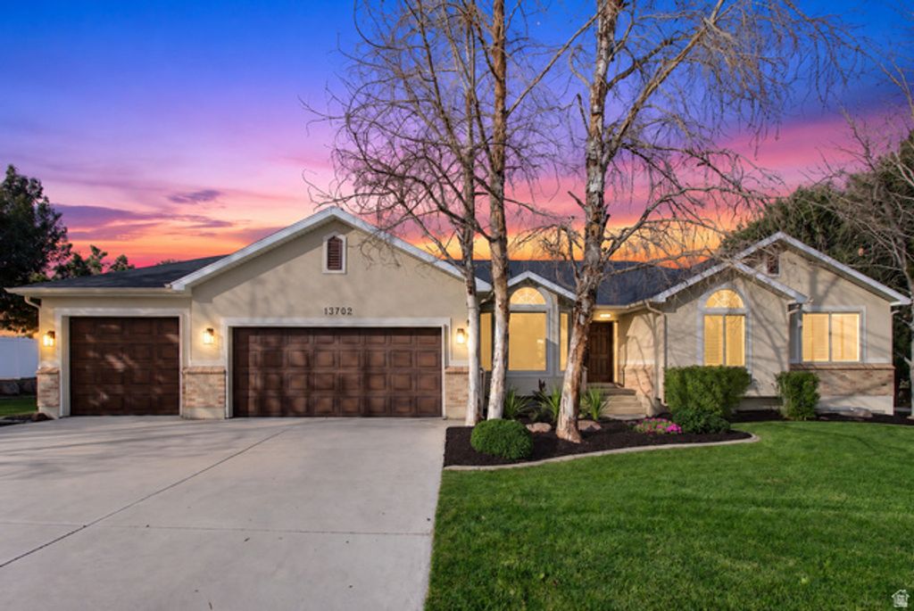 13702 S HACKAMORE DR, Draper, UT 84020 — exterior