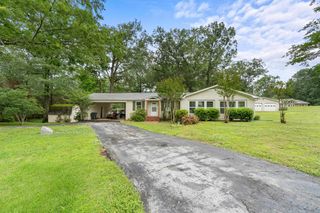 975 BUCHANAN PENINSULA ST, Cherokee, AL 35616