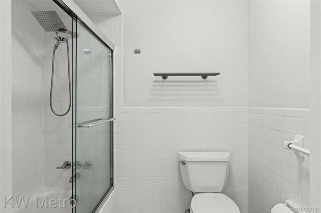 2471 Mulberry Square Square 15, Bloomfield Hills, MI 48302